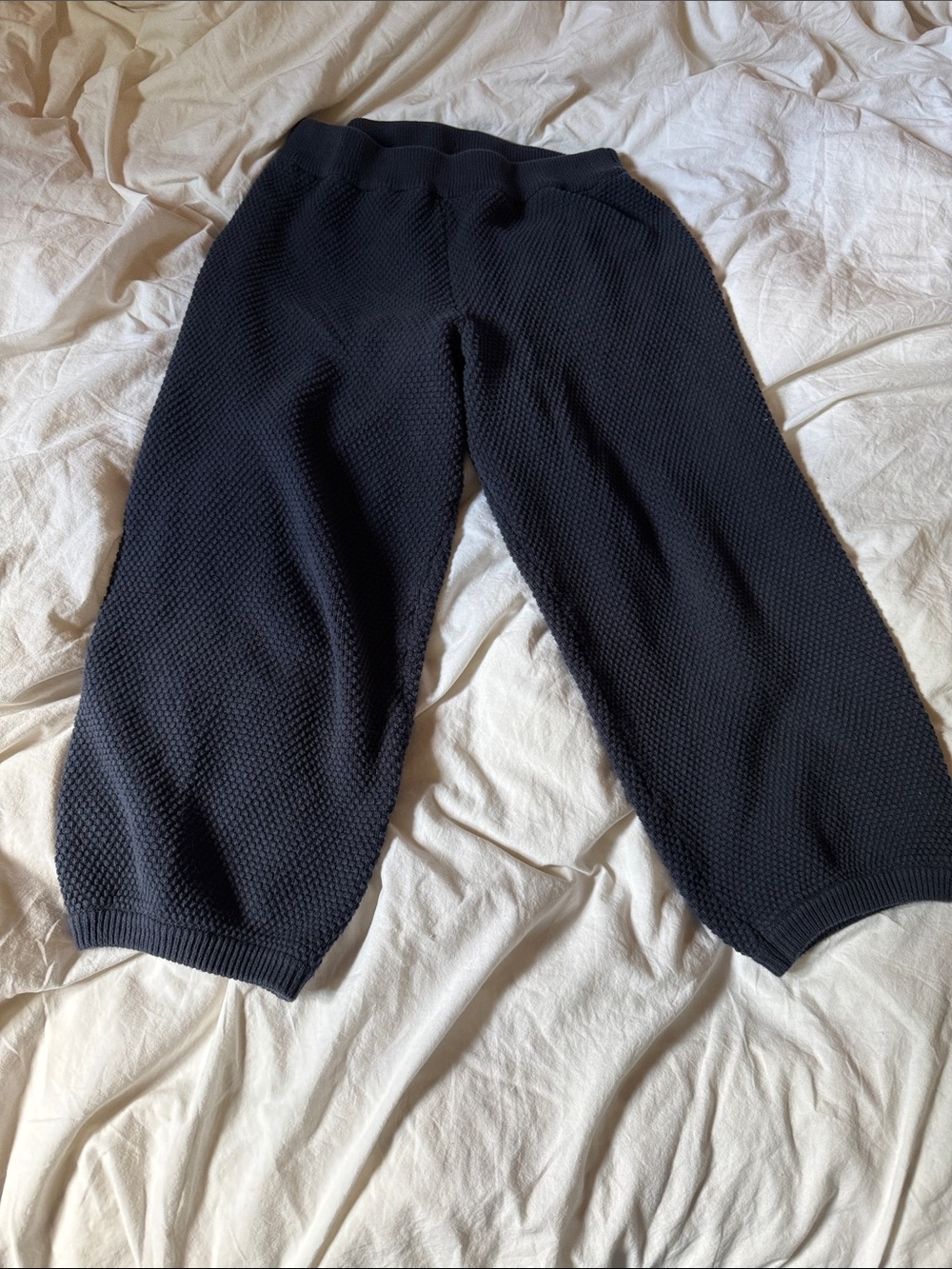 FP beach Navy heavy Knit balloon lounge pants size M